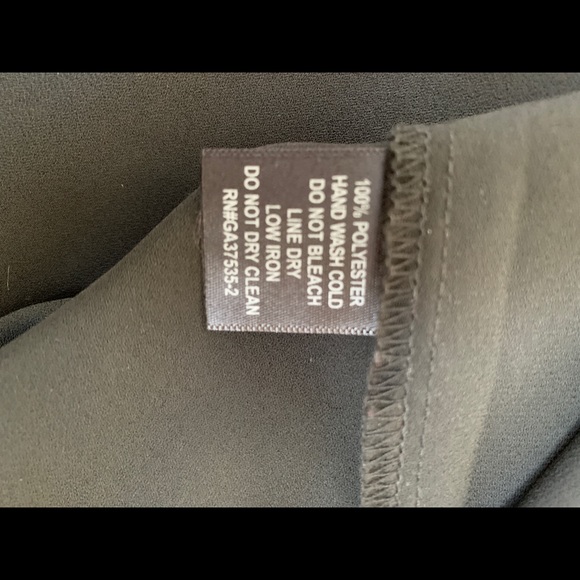 👸🏻Black  Sheer Top Size L Long Sleeve NWT - Picture 6 of 6